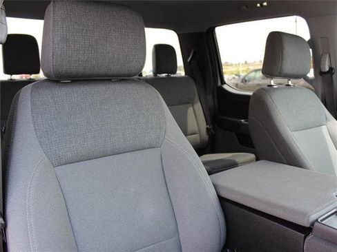 Used 2024 Ford F150 XLT image 26