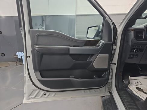 Used 2023 Ford F150 Lightning Lariat image 24