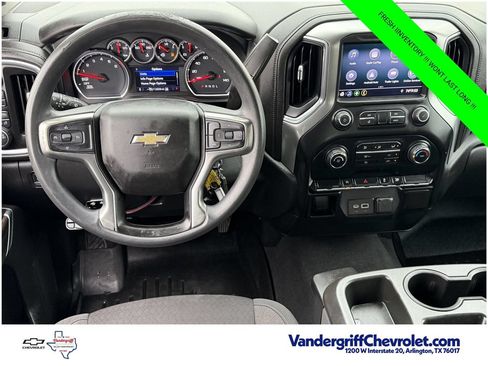 Used 2020 Chevrolet Silverado 1500 LT w/ Trailering Package AWD/4WD image 12