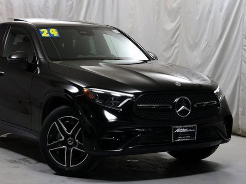 Certified 2024 Mercedes-Benz GLC 300 4MATIC image 2