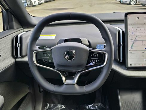 New 2026 Volvo EX30 Cross Country Ultra image 19