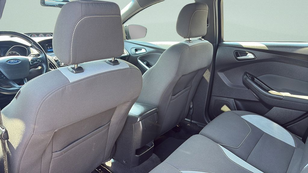 Used 2018 Ford Focus ST FWD image 21