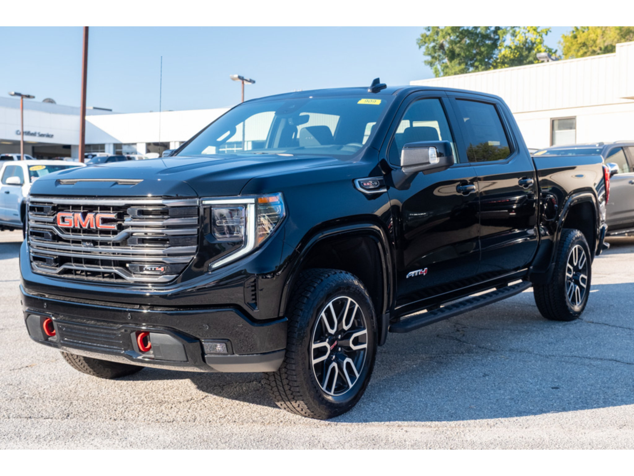 New 2026 GMC Sierra 1500 AT4 w/ AT4 Premium Package AWD/4WD image 4