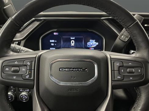 Used 2024 GMC Sierra 2500 Denali Ultimate w/ Snow Plow Prep/Camper Package image 17