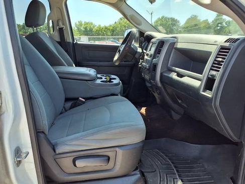 Used 2014 RAM 2500 Tradesman w/ Chrome Appearance Group AWD/4WD image 17