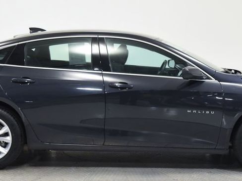 Used 2023 Chevrolet Malibu LT FWD image 12