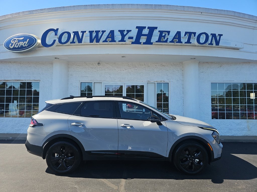 Used 2025 Kia Sportage X-Line AWD/4WD image 1