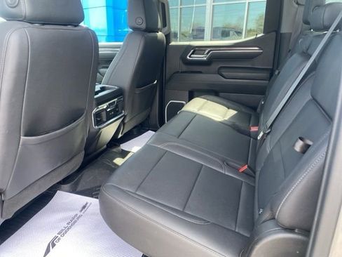 Used 2024 Chevrolet Silverado 1500 LTZ w/ LTZ Premium Package AWD/4WD image 20