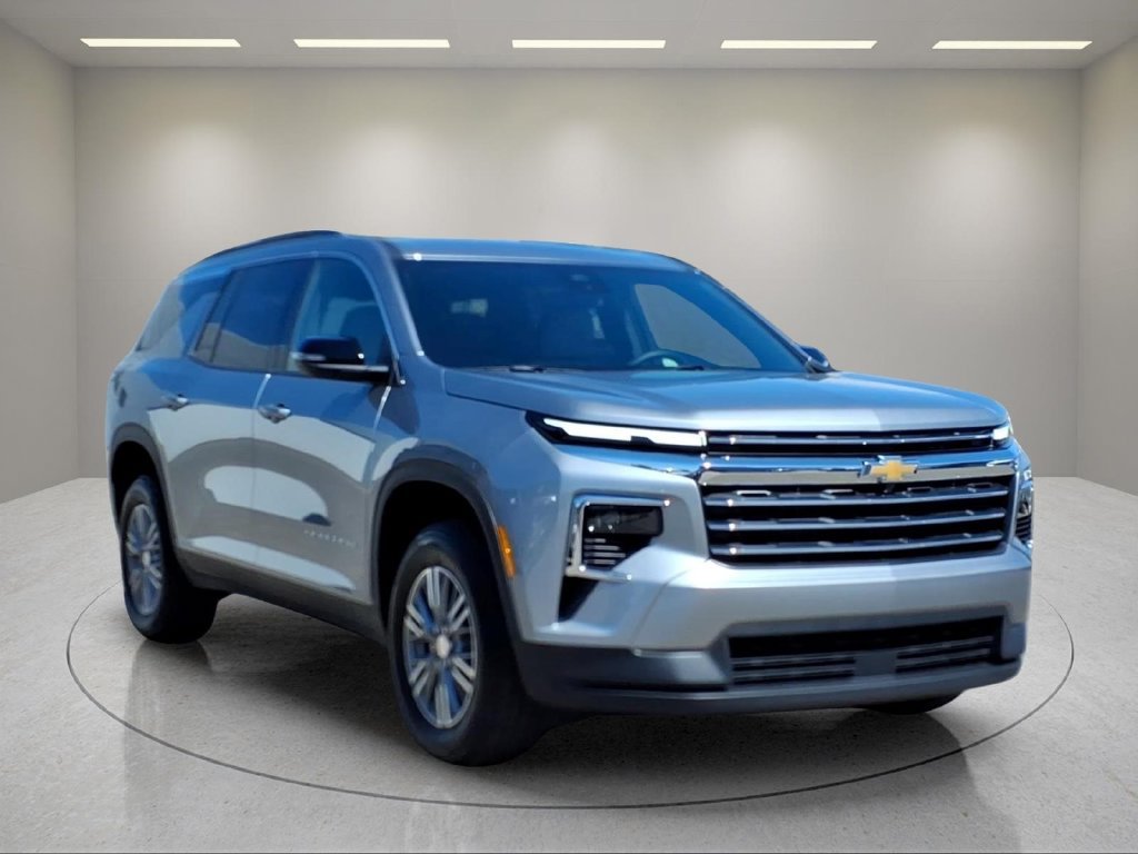 Certified 2025 Chevrolet Traverse LT FWD image 24
