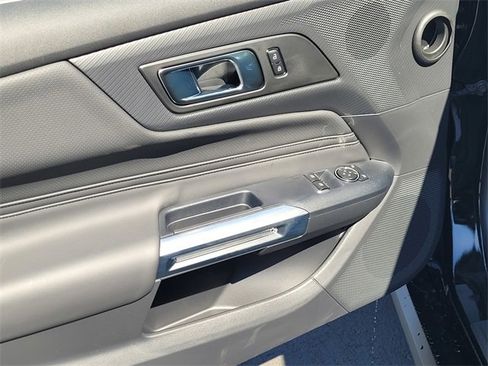 New 2025 Ford Mustang Coupe image 8