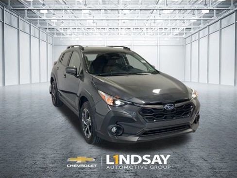 Used 2024 Subaru Crosstrek 2.0i Premium AWD/4WD image 4