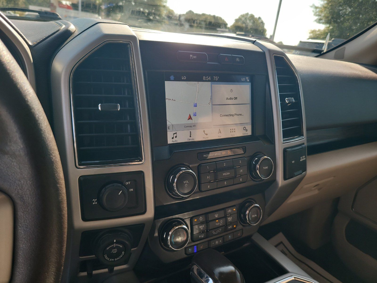 Used 2019 Ford F150 Lariat RWD image 18