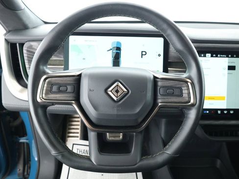 Used 2022 Rivian R1T Adventure image 12