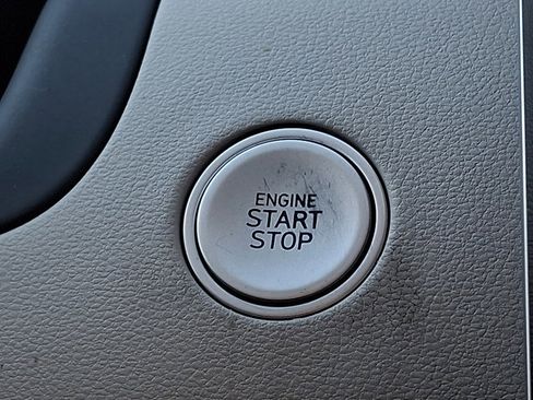 Certified 2023 Hyundai Tucson Limited w/ Cargo Package image 24