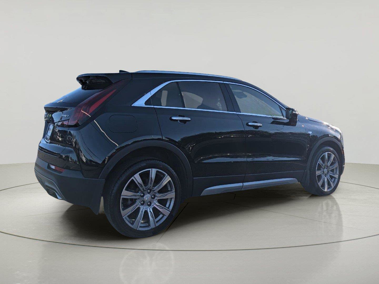 Used 2020 Cadillac XT4 Premium Luxury AWD/4WD image 6