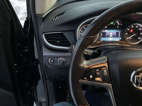 Used 2020 Buick Encore Preferred image 16