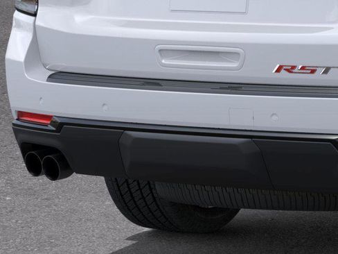 New 2026 Chevrolet Suburban RST image 14
