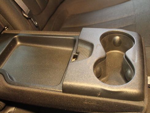 Used 2016 Chrysler 200 Limited image 15