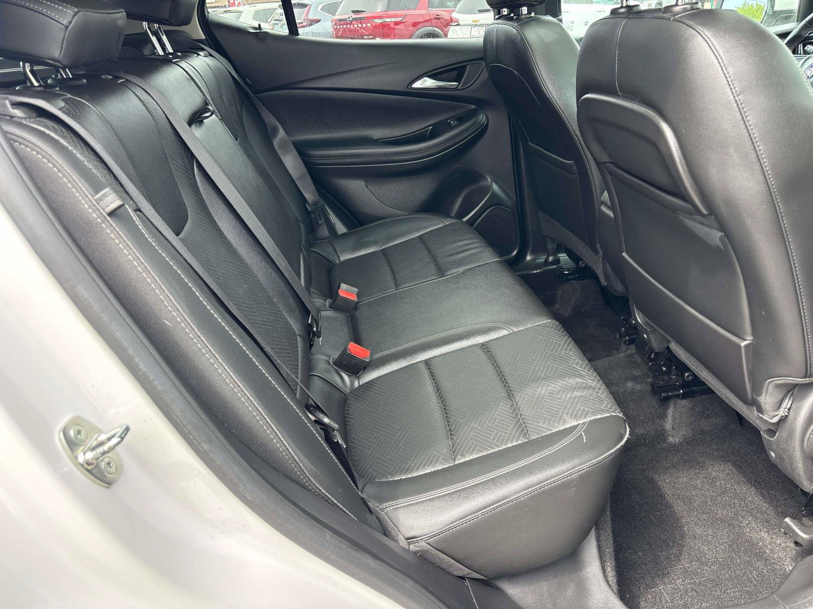 Used 2022 Buick Encore GX Essence w/ Experience Buick Package AWD/4WD image 16