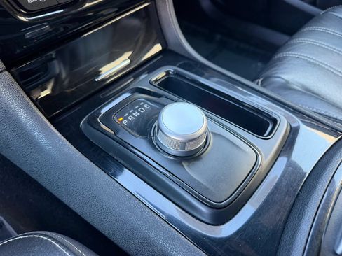Used 2021 Chrysler 300 S RWD image 19