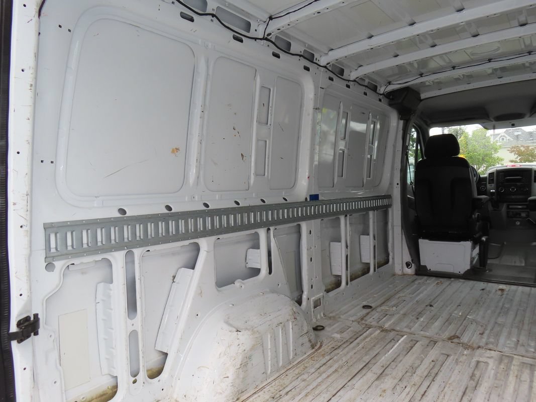 Used 2016 Mercedes-Benz Sprinter 2500 image 31