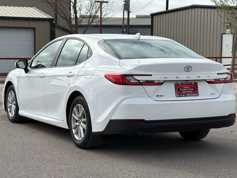 Certified 2025 Toyota Camry LE image 9