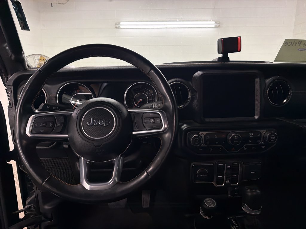 Used 2022 Jeep Gladiator Overland AWD/4WD image 9