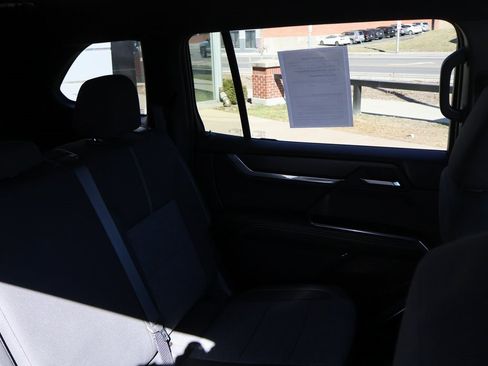 Certified 2025 GMC Acadia Elevation image 13