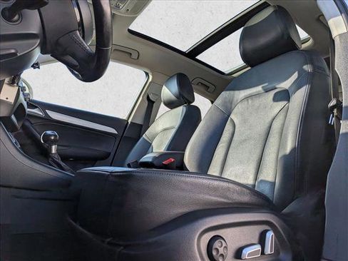 Used 2017 Audi Q3 2.0T Premium image 14