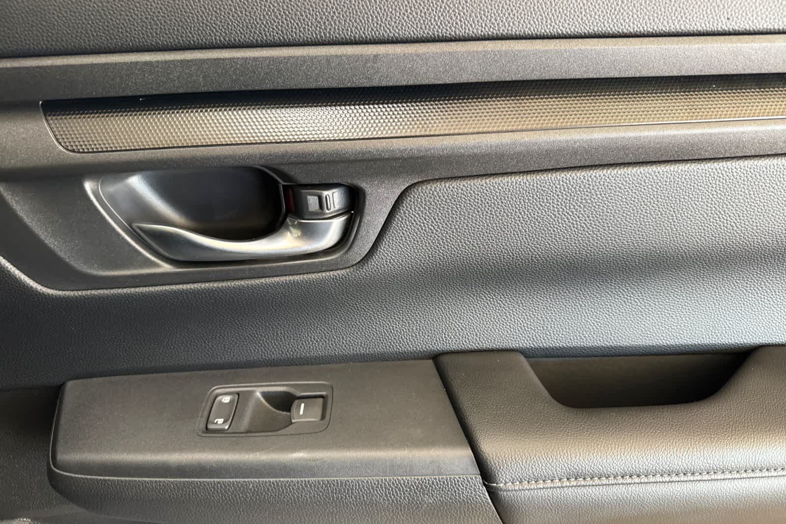 Used 2025 Honda CR-V EX image 19