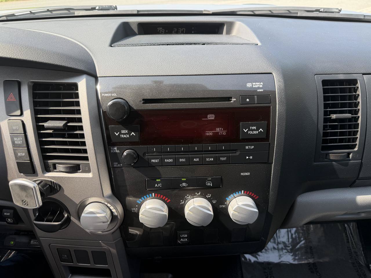 Used 2010 Toyota Tundra 2WD Double Cab w/ SR5 Pkg image 13