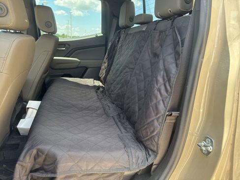 Used 2024 Chevrolet Colorado ZR2 w/ Safety Package AWD/4WD image 18