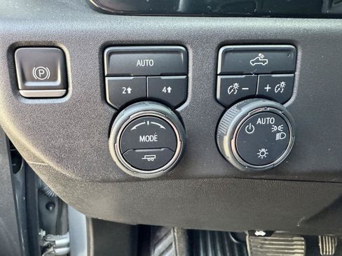 Certified 2023 Chevrolet Silverado 1500 LT AWD/4WD image 17