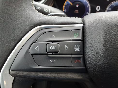 Certified 2024 Jeep Grand Cherokee Limited image 21