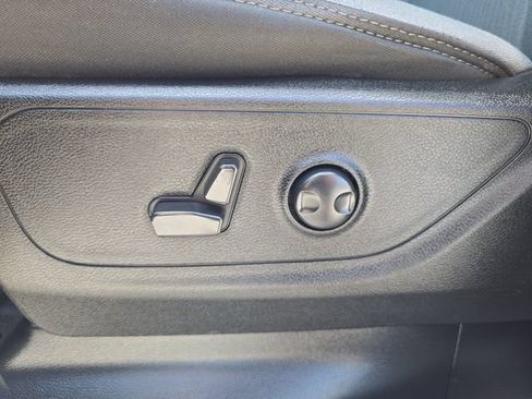 Used 2022 RAM 1500 Big Horn RWD image 18