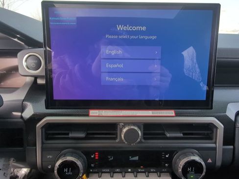 Used 2026 Toyota 4Runner Limited image 21