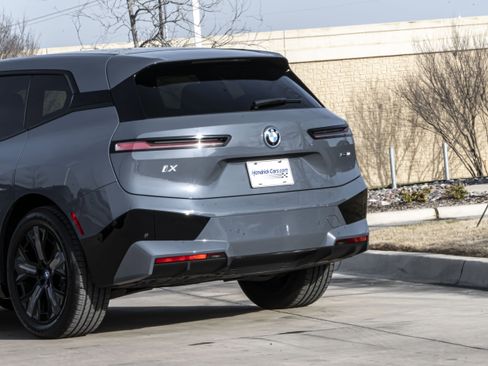 Certified 2024 BMW iX xDrive50 w/ Premium Package image 6