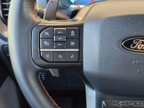 Used 2025 Ford F150 Raptor AWD/4WD image 23