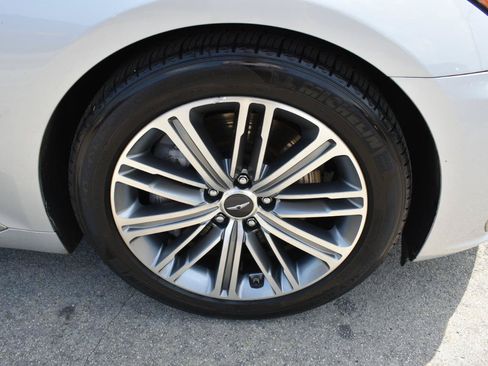 Used 2018 Genesis G80 3.8 w/ Option Group 03 RWD image 35