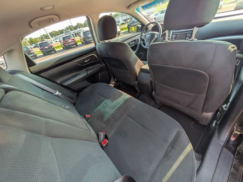 Used 2015 Nissan Altima 2.5 S w/ Special Edition Package FWD image 37