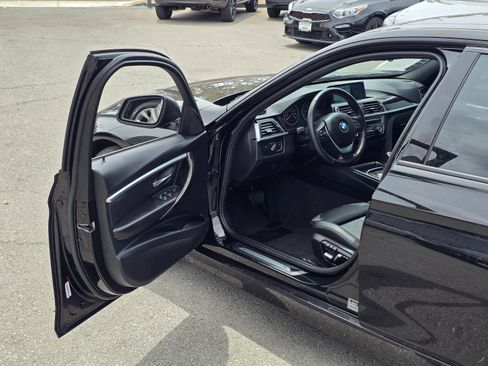 Used 2016 BMW 328i Sedan RWD image 38