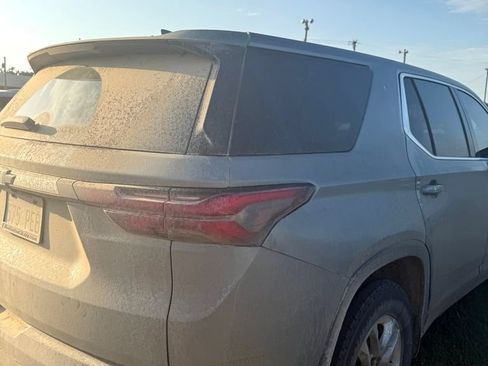 Used 2023 Chevrolet Traverse LS w/ Safety Package FWD image 3