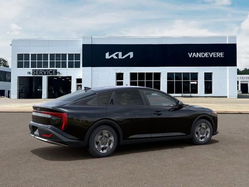 New 2026 Kia K4 FWD image 9