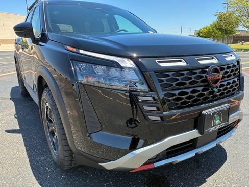 New 2026 Nissan Pathfinder Rock Creek w/ Rock Creek Premium Package AWD/4WD image 8