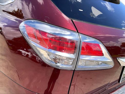 Used 2013 Lexus RX 450h AWD w/ Navigation Pkg image 26