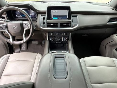 Used 2023 Chevrolet Tahoe Z71 w/ Luxury Package image 13