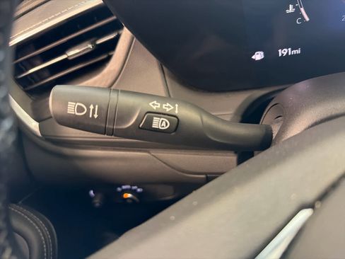 Certified 2024 Buick Encore GX Sport Touring image 40