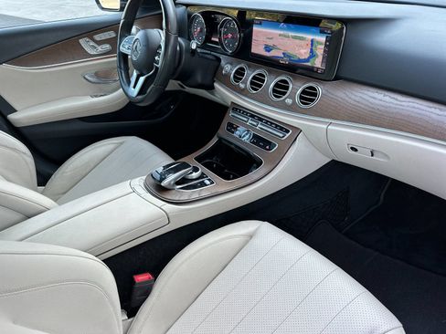 Used 2019 Mercedes-Benz E 300 image 15