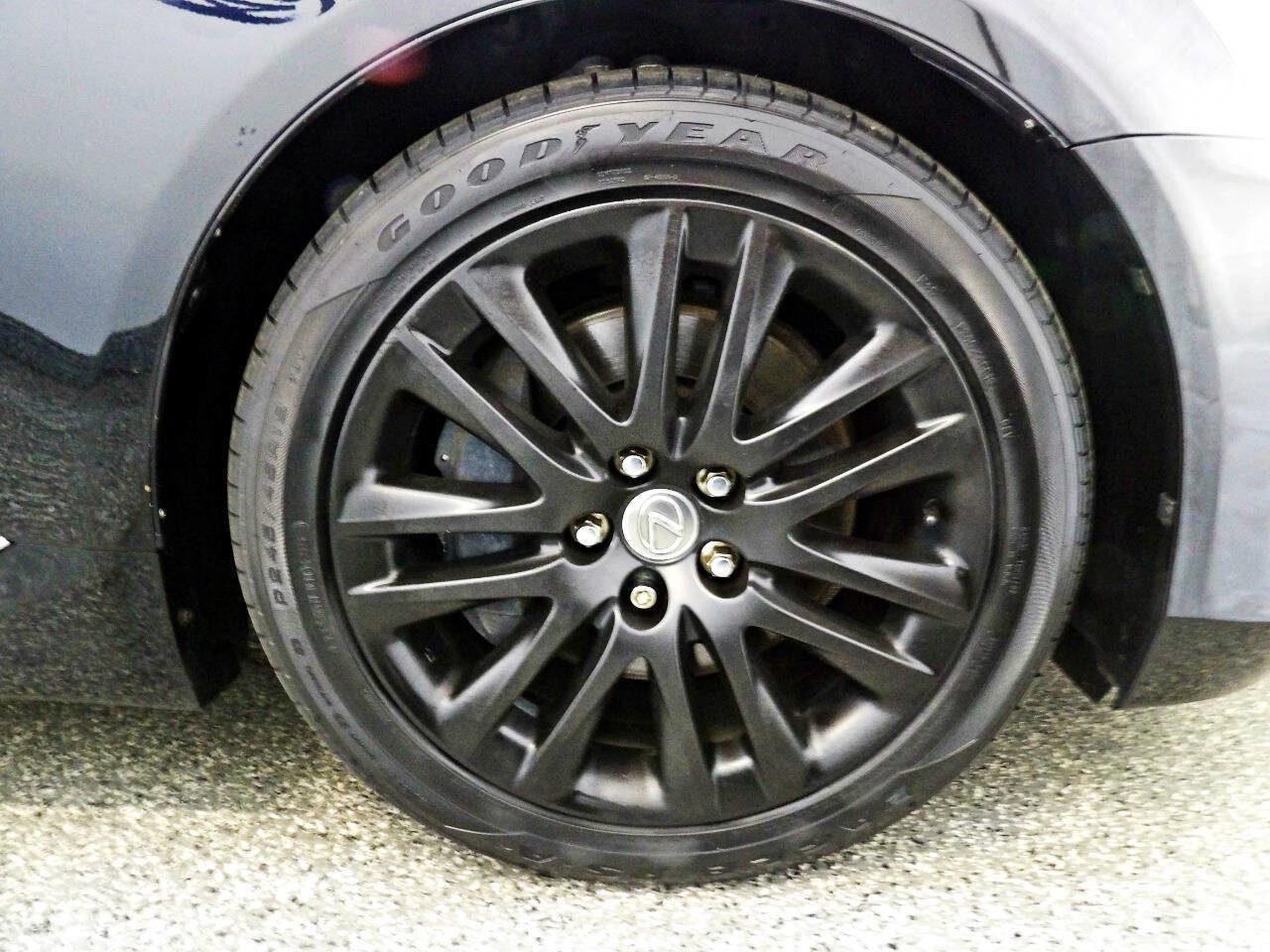 Used 2014 Lexus LS 460 AWD w/ Comfort Package image 24