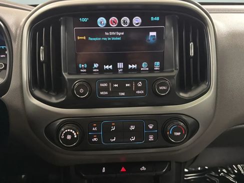Used 2016 Chevrolet Colorado LT w/ LT Convenience Package RWD image 14